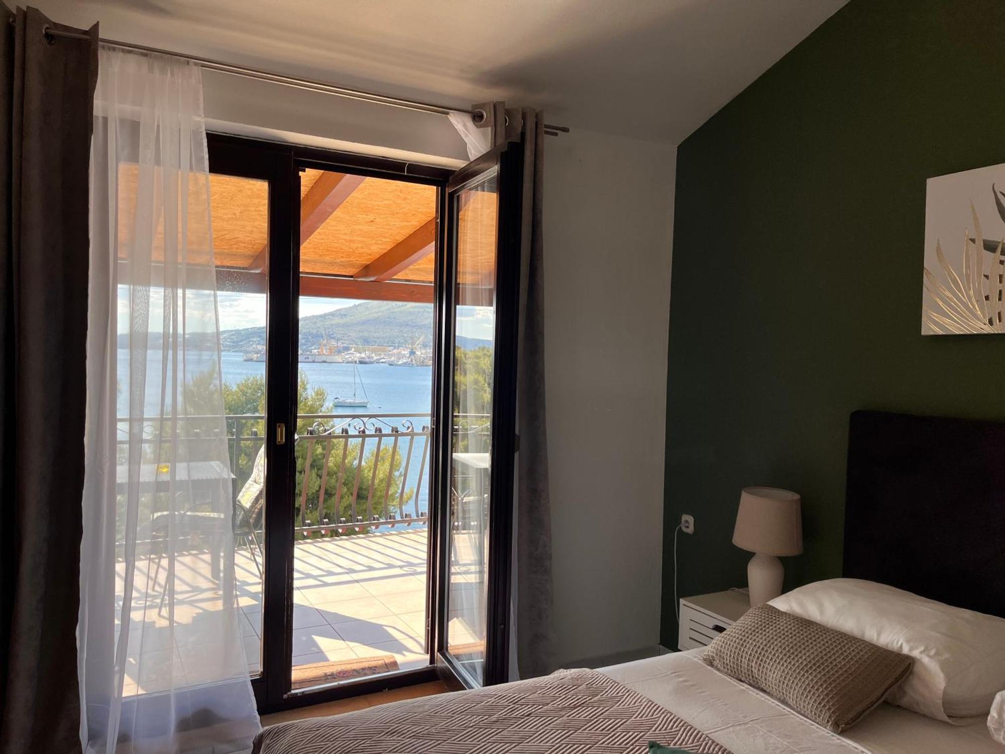 טרוגיר Apartments Villa Mirella 20 M From The Sea - Free Parking מראה חיצוני תמונה